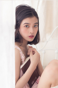 人妻中文无码久热丝袜TV